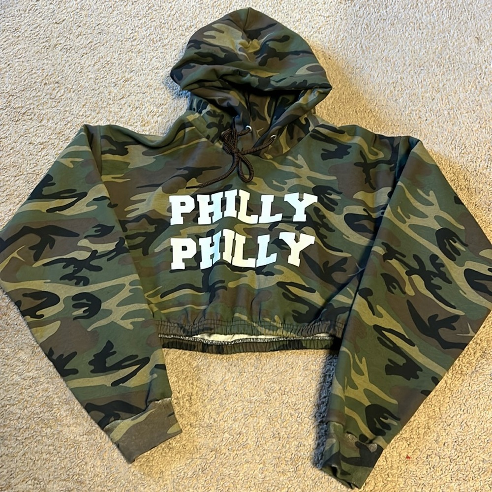 Philly Philly cropped hoodie